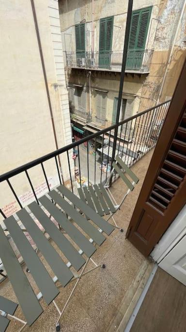 Ferienwohnung Caza' Capo 40Mq Nel Centro Di Palermo Exterior foto